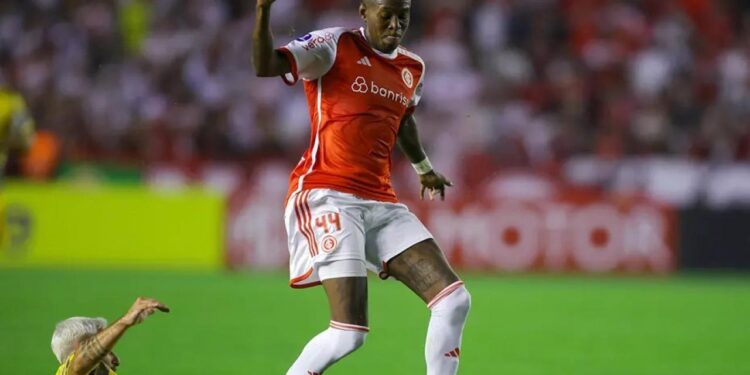 Galatasaray transferde sağ gösterip sol vurdu: Yeni rota Brezilya