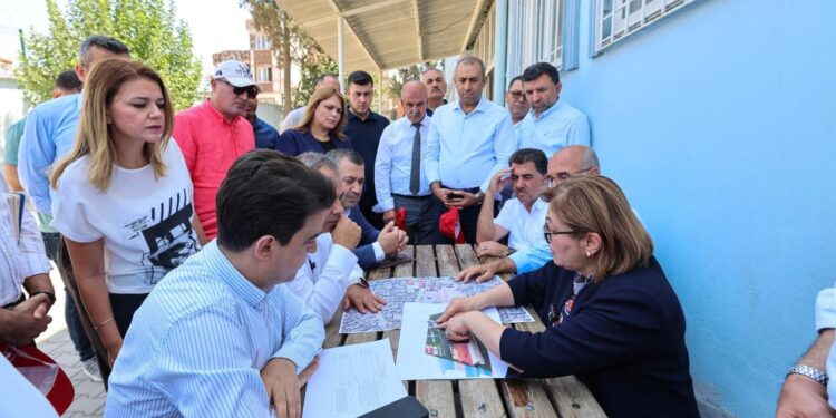 Gaziantep’te dezavantajlı mahallelere okul, sağlık ve altyapı yatırımı
