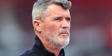 İngilizlerin efsane kaptanı Türk futbolcuya ateş püskürdü!