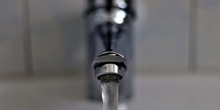 İzmir’in su çilesi bitmiyor: Kesinti bu kez 19 saat sürecek