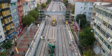 Kent içi raylı sistem ve demir yolu araçları alım esasları düzenlendi
