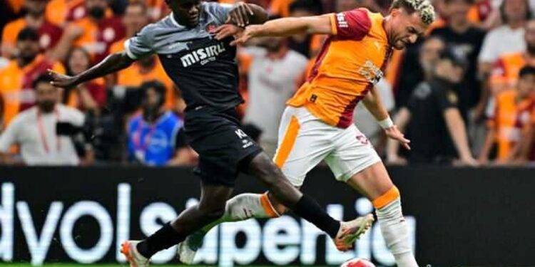Kral evine golle döndü! Galatasaray rahat kazandı