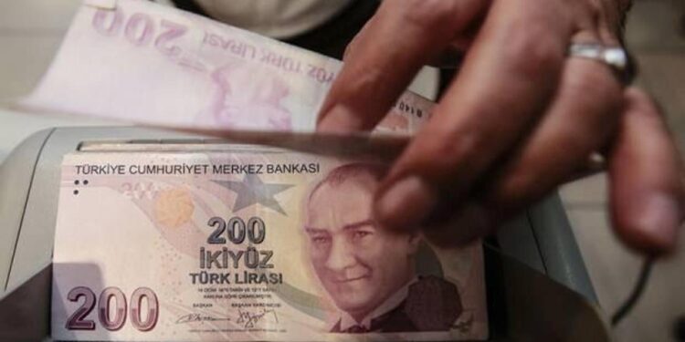 Memur ve emeklileri ilgilendiriyor! Zam teklifi belli oluyor! İşte tahminler