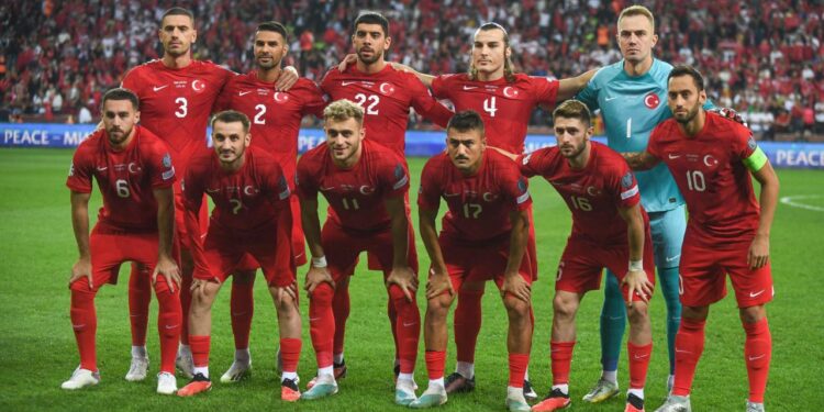 Milli yıldız Almanya’nın köklü takımına transfer oldu