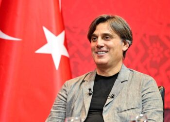 Montella’dan heyecanlandıran açıklama! “Hala teklif bekliyorum”