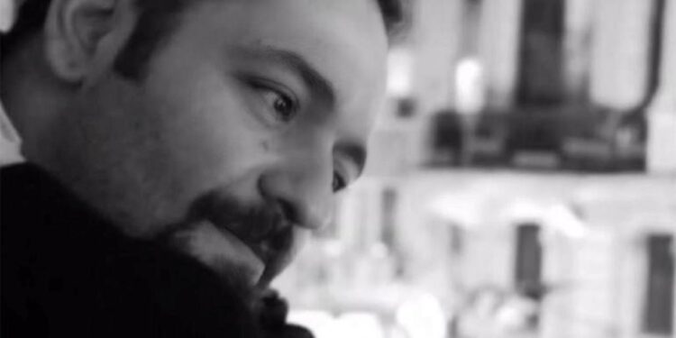 Müzik sektörünün önemli isimlerinden Akif Ertugay hayatını kaybetti