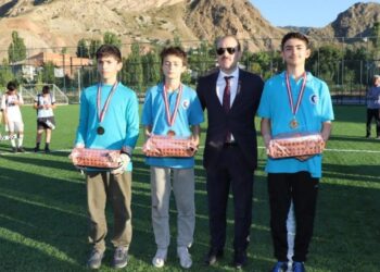 Oltu’da Yaz Kur’an Kursları Futbol Turnuvası sona erdi
