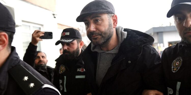 Rıza Akpolat’ın ödeme listesi ortaya çıktı: Muhalif isimlere rüşvet paralarını vermişler!