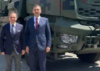 Roketsan Genel Müdürü İkinci: Vida almamızı bile engelliyorlar