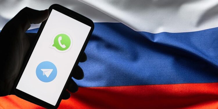 Rusya’dan WhatsApp ile Telegram’a “terör” kısıtlaması