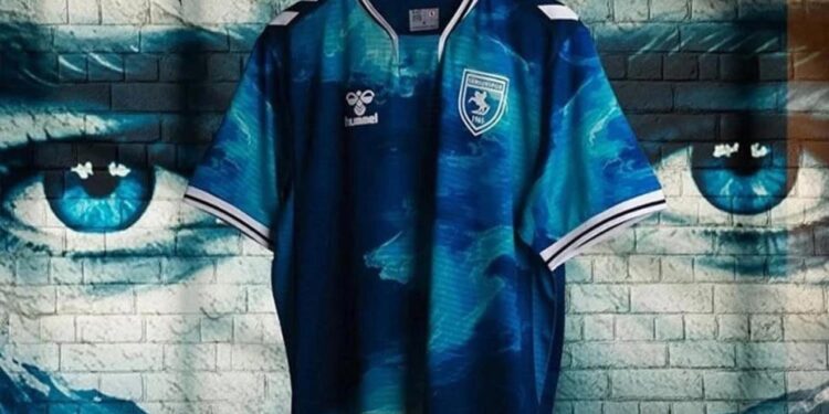 Samsunspor forması Atina’da kriz çıkardı! Atatürk temalı mavi forma harekete geçirdi