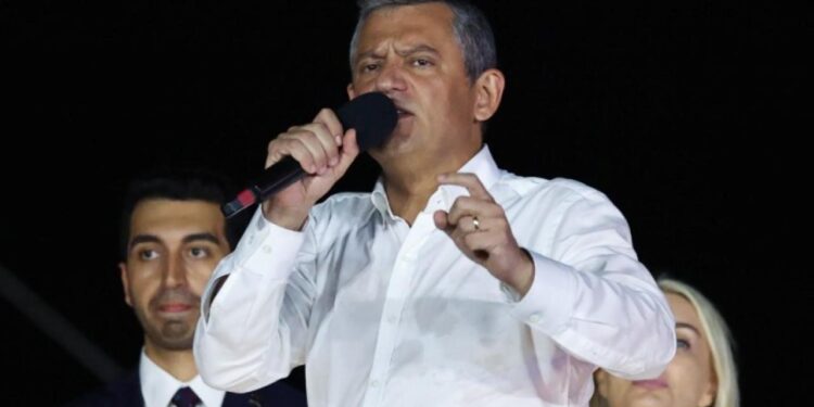 Savcılık harekete geçti: Özgür Özel’in bahsettiği avukat gözaltına alındı