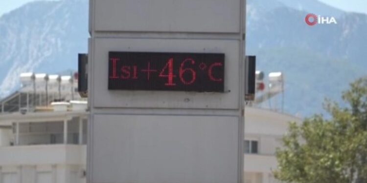 Şehirdeki deniz suyu sıcaklığı İstanbul’daki hava sıcaklığını geride bıraktı!