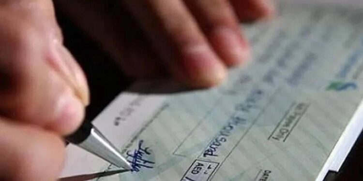 Senetlerde yeni dönem başlıyor! ‘Kırtasiyeden al doldur’ dönemi bitiyor