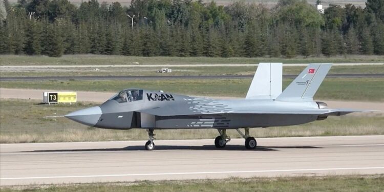 Son dakika: Ülkenin eski generali duyurdu: KAAN’a talibiz!