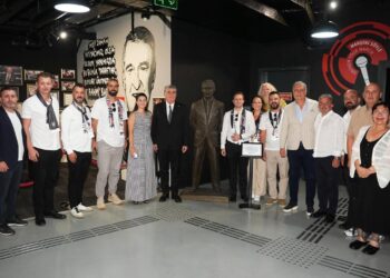 Süleyman Seba’nın heykeli Beşiktaş müzesinde yerini aldı