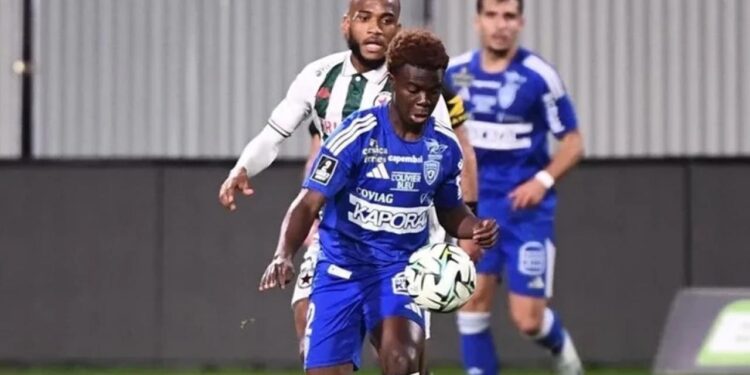 Süper Lig devi 19 yaşındaki yıldız adayını transfer etti!