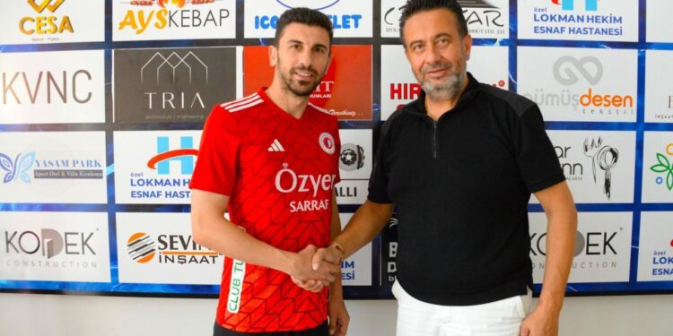 Süper Lig’in demirbaşıydı: Herkesi şaşırttı, 2. Lig ekibine transfer oldu