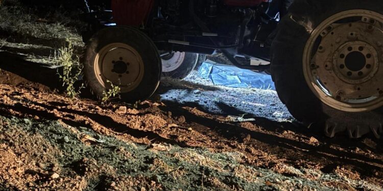 Traktör üzerinde kanlı infaz: Kuzeni tarafından öldürüldü!