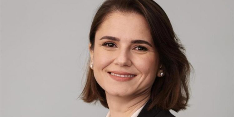 Türk Telekom 12 ayda 2,5 milyon yeni faturalı abone kazandı