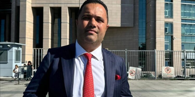 Tutuklanan Rezan Epözdemir, cezaevine konuldu