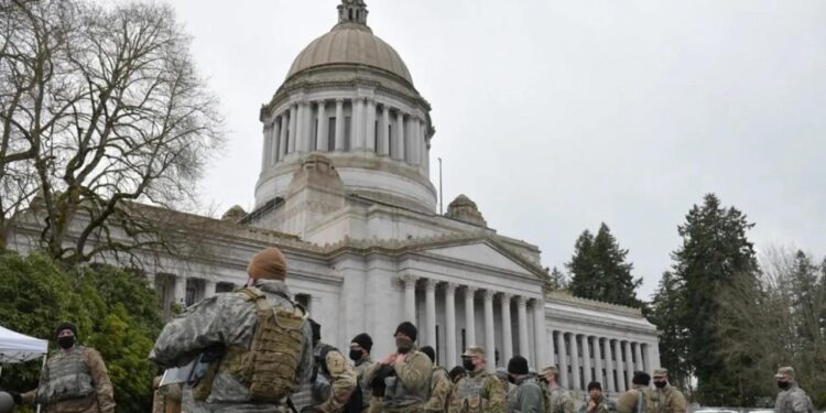 Ulusal Muhafız gerginliği sürüyor! Washington’da 68 gözaltı!