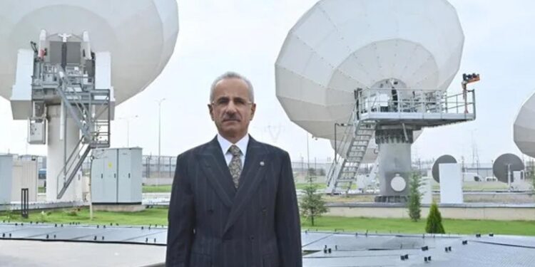 Uraloğlu duyurdu: TÜRKSAT Model Uydu Yarışması’nın kazananları belli oldu