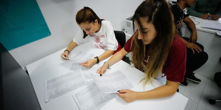 YKS’de tercih dönemi: Vakıf Üniversitelerini tercih ederken kritik adım!