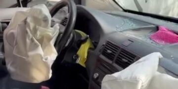Yüksekova’da trafik kazası: 3 yaralı
