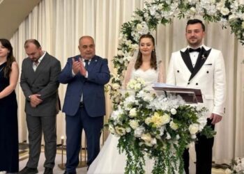 AK Partili Milletvekilinden CHP’li Başkana Atatürk ayarı: Salondan alkış yükseldi
