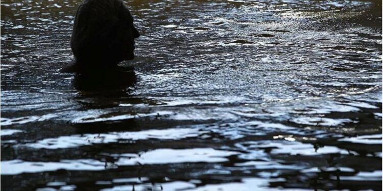 Akılalmaz olay! ‘Şifalı’ denilen suya giren çift hayatını kaybetti