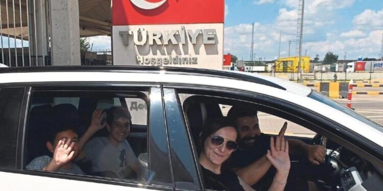 AYTÜRK Başkanı Bolat’tan ‘gurbetçi’ çıkışı: ‘Sözler yakışmamakta’