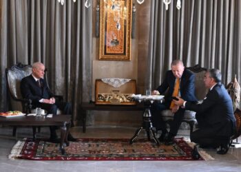 Bahçeli, Erdoğan’a ‘Canların Türküsü’ ve ‘Kardeşlik Türküsü’nü dinletti