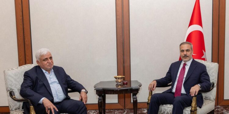 Bakan Fidan, Haşdi Şabi Komisyonu Başkanı ile görüştü