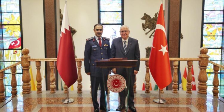 Bakan Güler, Katar Genelkurmay Başkanı Korgeneral Al-Mannai’yi kabul etti