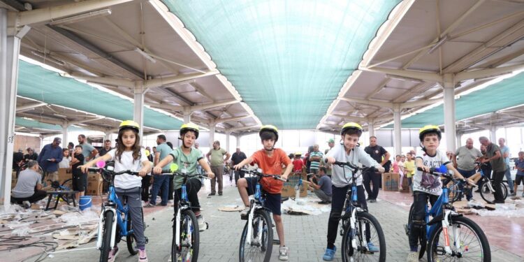 Başkan Altay: “Güle Oyna Camiye Gel Projesi”nde bisiklet dağıtımı başladı