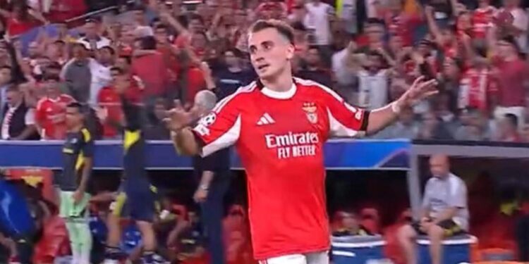 Benfica’da sahnede Kerem var! Gol sevincinde dikkat çeken detay
