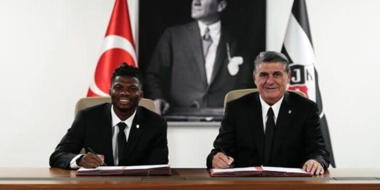 Beşiktaş yeni transferini duyurdu