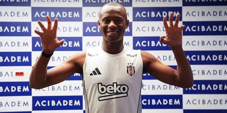 Beşiktaş’ın yeni transferi Tiago Djalo sağlık kontrolünden geçti