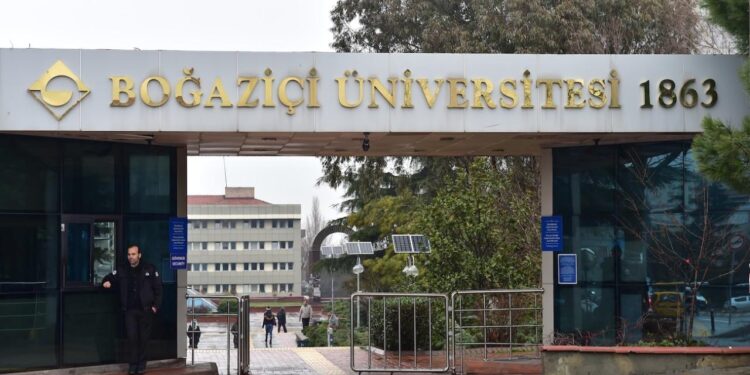 Boğaziçi Üniversitesi’ndeki cinayetin perde arkası! 15 yaşındaki Hilal’i böyle bulmuş