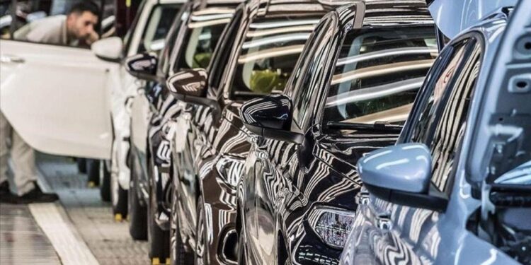 Borsada otomotiv şirketleri ağustosta hız kesmedi!
