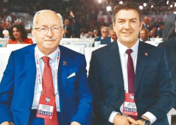 CHP’nin şaibeli kurultayında sahte oy da kullanılmış: Fotoğrafla tescillendi