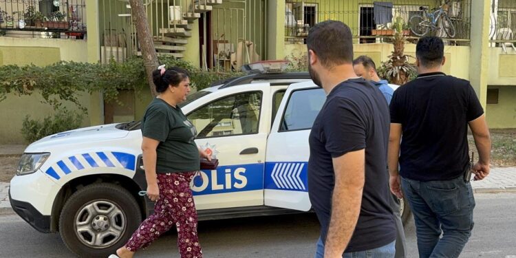 Çocuğuna kötü muamelede bulunduğu iddia edilen kadın gözaltına alındı