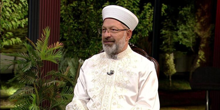 Diyanet İşleri Başkanı Erbaş: Gazze için çağrılarımızı sürecek