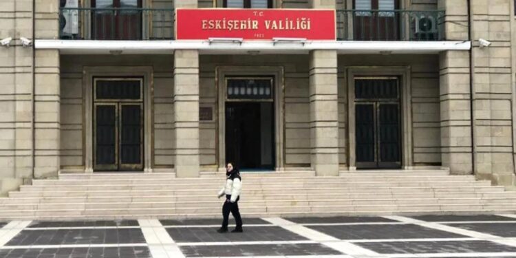 Eskişehir Valiliği’nden patlama sesi uyarısı