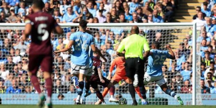 Fenerbahçe’den Galatasaray’a ‘transfer’ çalımı: Dünyaca ünlü kaleci geliyor