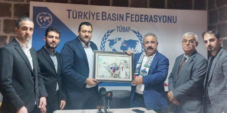 Filistinli gazeteciler Türk medyasına çağrı!