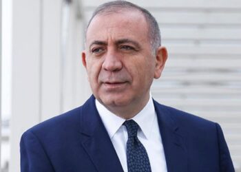 Gürsel Tekin’den yeni açıklama: O binaya gideceğiz!