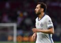 Hakan Çalhanoğlu, Inter’i karşısına aldı: Maaşında indirime gitti
