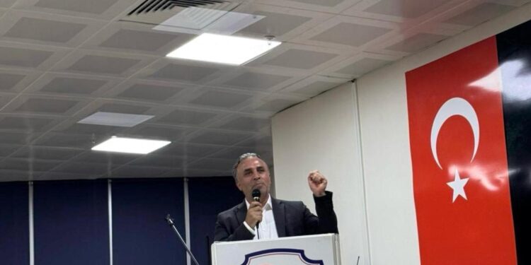 ‘Kıbrıslı gençler, siz Türk-İslam dünyasının umudusunuz’